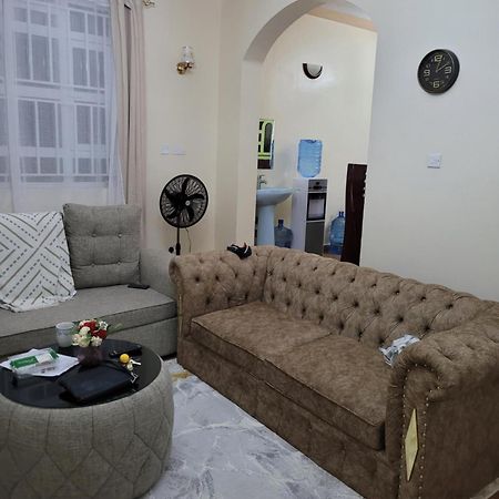 Bed and Breakfast Gloria House Syokimau Екстер'єр фото