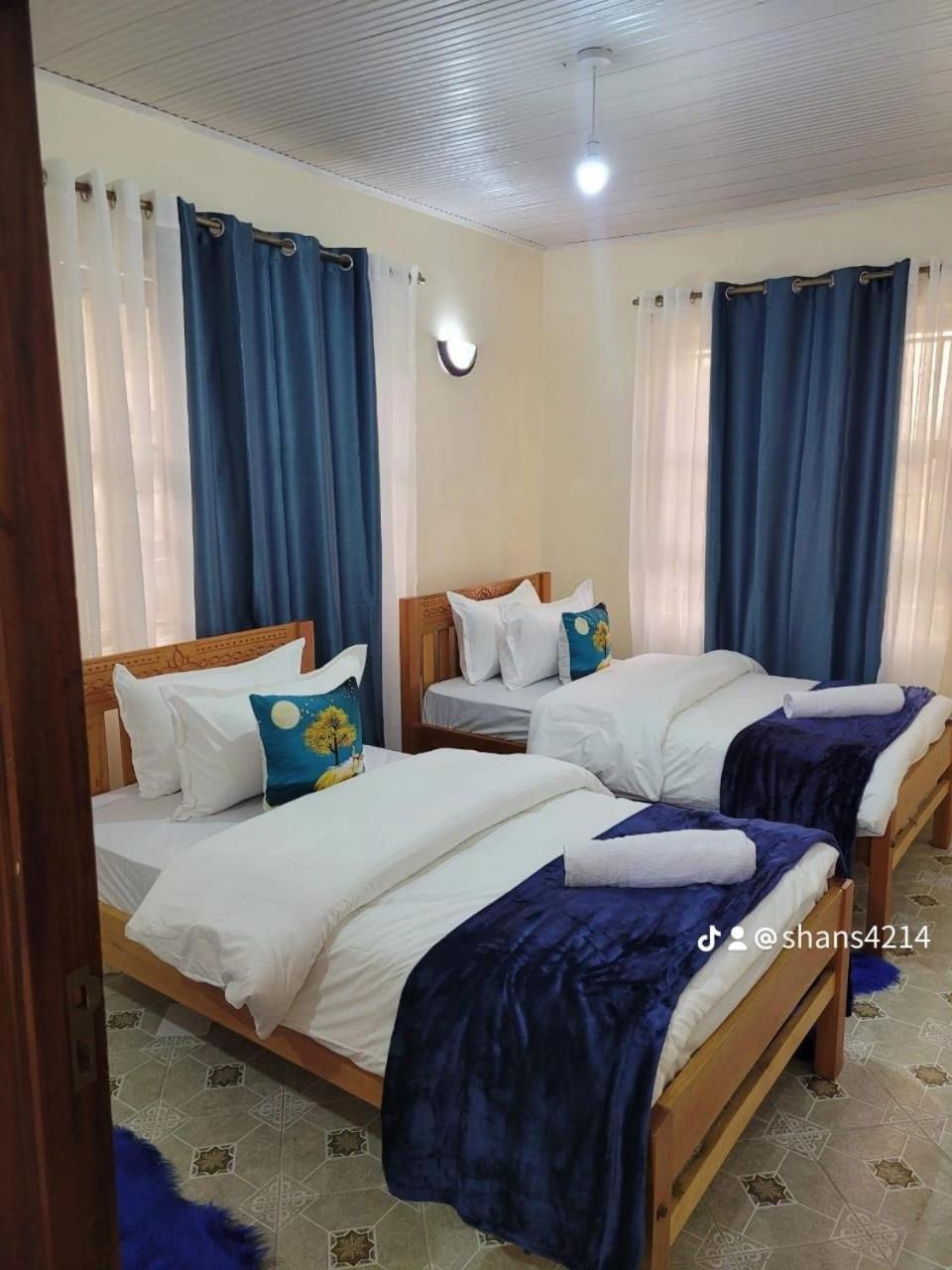 Bed and Breakfast Gloria House Syokimau Екстер'єр фото